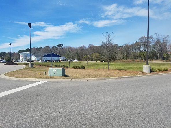 Fresh Drive Outparcel Lot 7-1.23 Acre Tract: Towne Centre Parkway Lot 7, Myrtle Beach, SC 29579